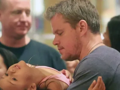 Matt Damon Menemani Putrinya