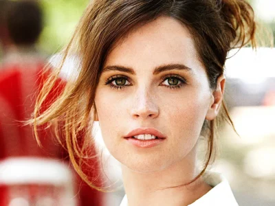 10 fakta Felicity Jones