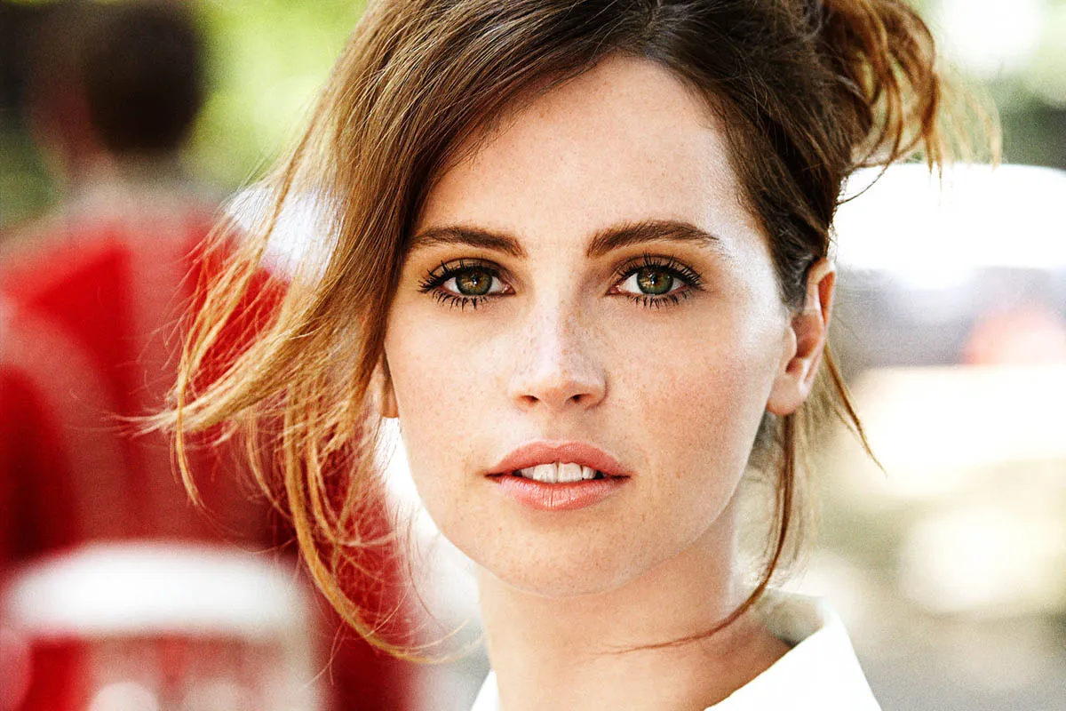 10 Fakta Felicity Jones yang Mungkin Belum Anda Ketahui