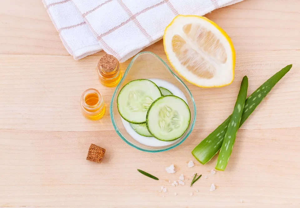 3 Bahan yang Harus Diperhatikan Saat Memilih Skin Care