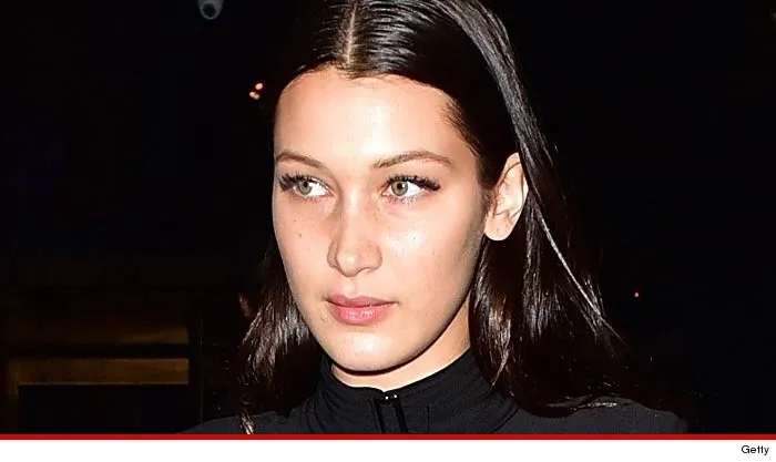 Bella Hadid Anggap Selena Gomez Memanfaatkan Mantan Pacarnya