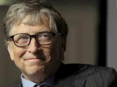 Bill Gates menyumbang