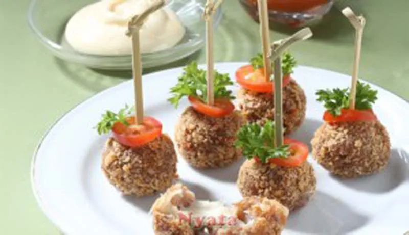Bola Daging Mozzarella