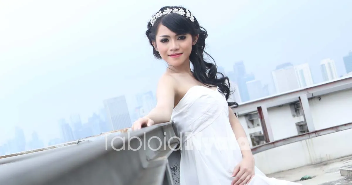 Antusiasme Para Tetangga Nunik Ambarwati Menyambut Eti Susanti