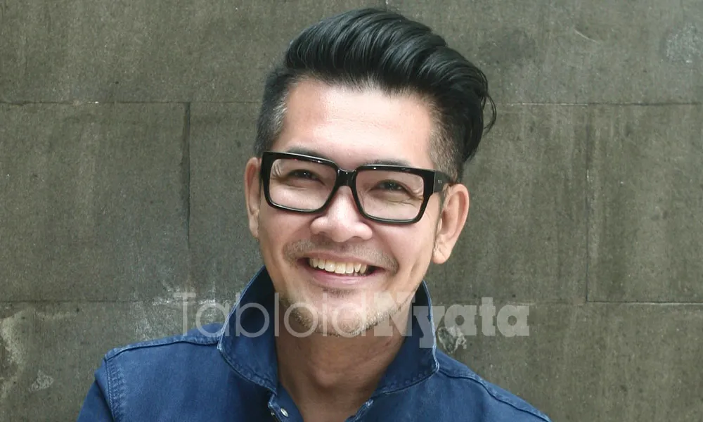 Momen Perayaan Imlek Para Seleb Menyambut Tahun Ayam Api