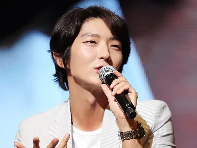 Lee Joon-Gi menyusul Lee Byung Hun dan Rain