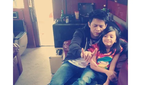 Ariel ’Noah’ Ajari Sang Putri Puasa