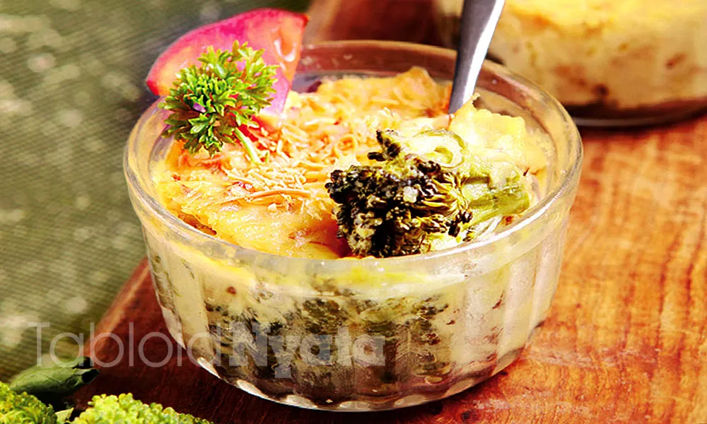 Brokoli Saus Keju yang akan Meleleh di Mulutmu