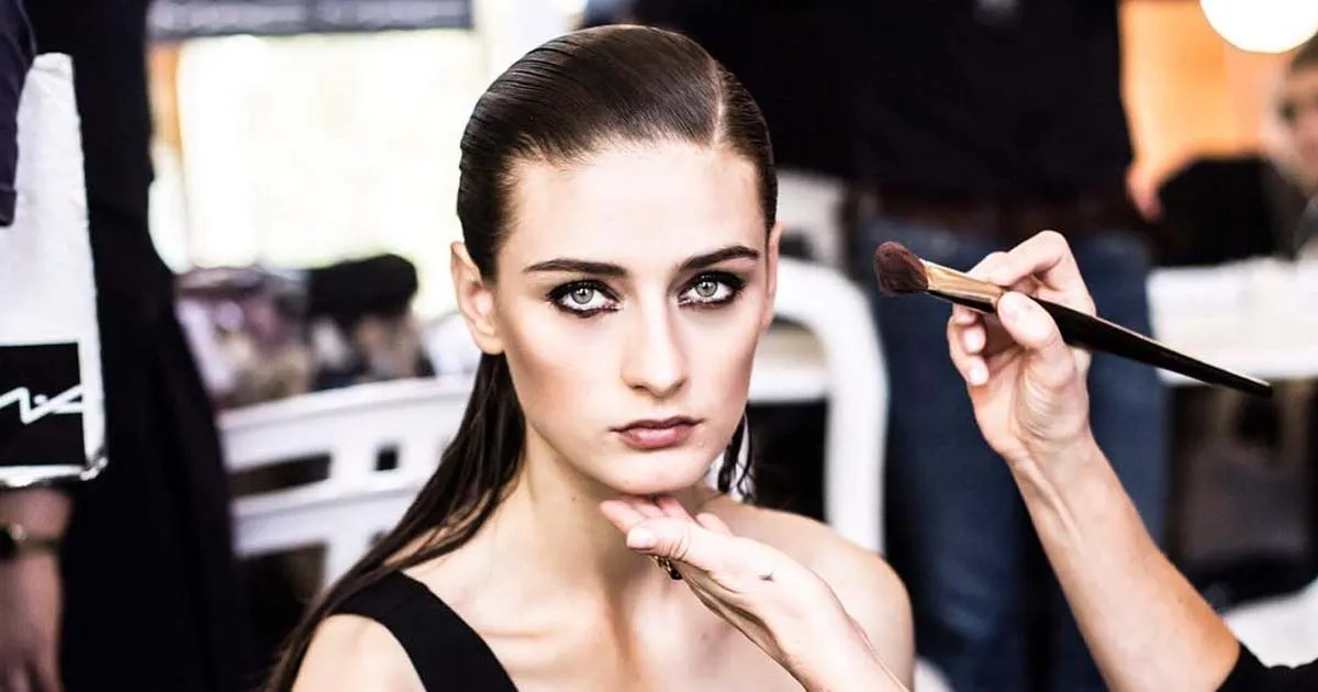5 Model Top Bagi Tips Kecantikan Kulit Mereka di Sini
