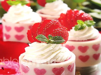 Puding Stroberi