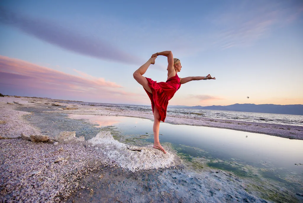 Pose Yoga untuk Mengencangkan Payudara