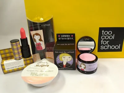 kemasan makeup unik