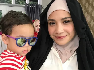 Adik Nagita Slavina