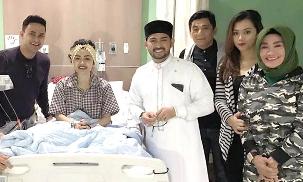Lebih Religius, Kini Julia Perez Selalu Ngaji dan Baca Qur’an