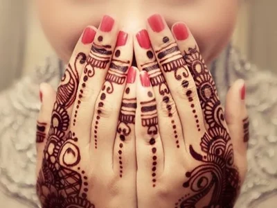 pelukis henna difabel