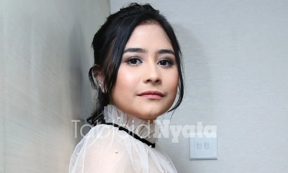 Demi Main di Film Horor, Prilly Latuconsina Belajar Memerankan Seorang Indigo