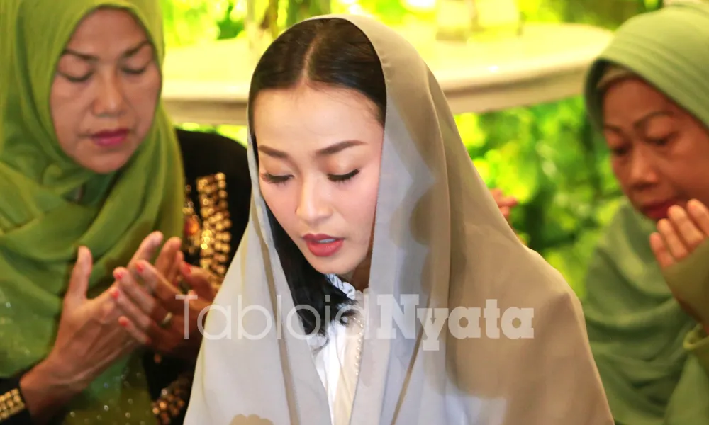 Jelang Nikah, Rinni “Idol” Wulandari Tidak Mau Dipingit