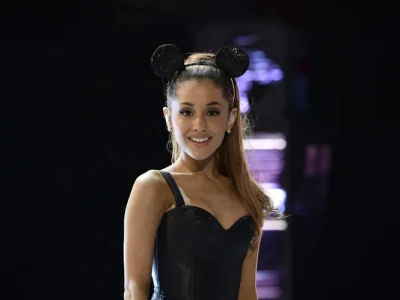 bom konser ariana grande