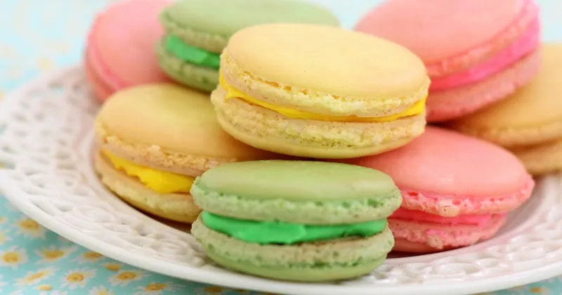 Macaron, Si Kecil Manis yang Buat Kamu Anti-Bad Mood