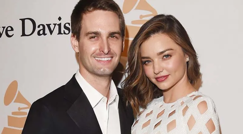Lagu Spesial Miranda Kerr untuk Suami di Pesta Pernikahannya