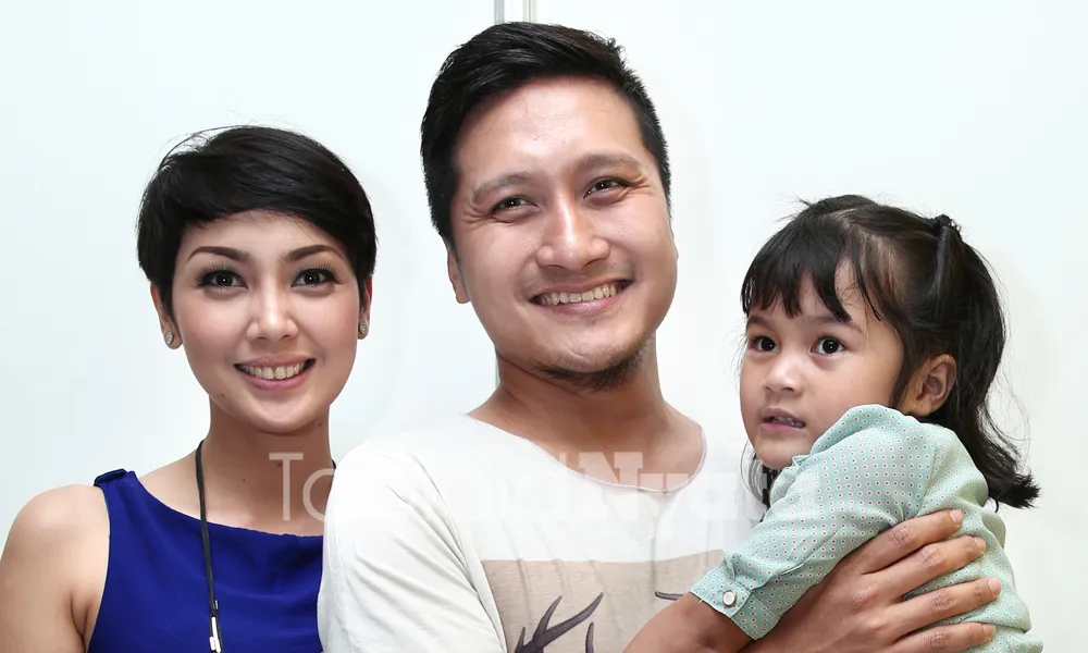 Ritual Arie Untung Kirim Bunga Tiap Satu Jam ke Istrinya