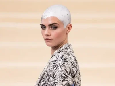 selebriti perempuan dengan buzz cut