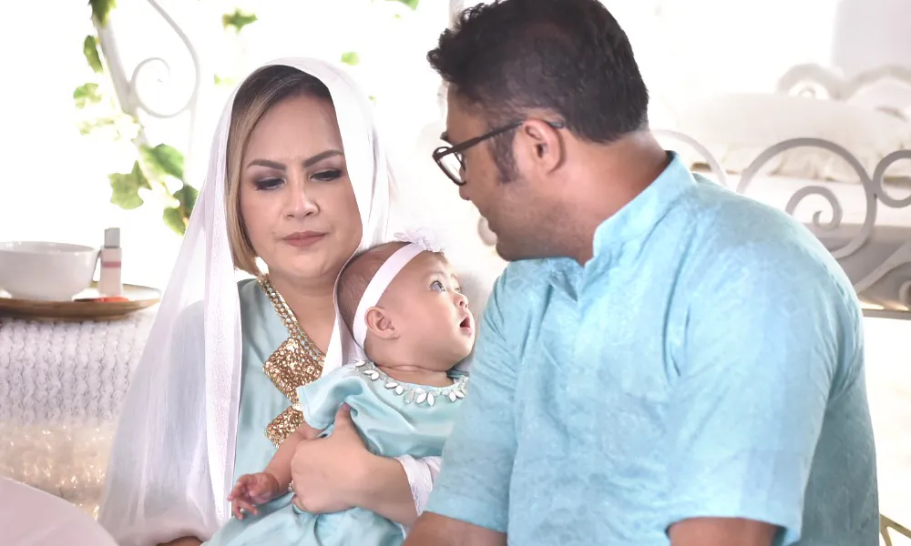Surya Saputra dan Cynthia Lamusu Tidak Mau Berlebihan dalam Menggelar Aqiqah