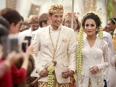 Tarra Budiman dan Gya Sadiqah Menikah