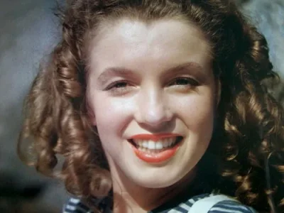 foto marilyn monroe muda