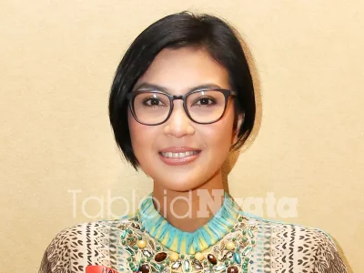 Lusy Rahmawaty Menjadi Ibu Rumah Tangga