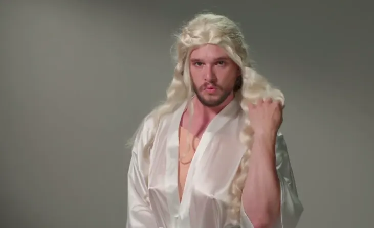 Kit Harrington Palsukan Adegan Game of Thrones Untuk Kelabui Paparazzi