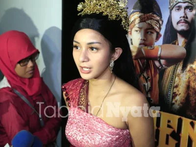 Kirana Larasati Belajar Peran Kolosal