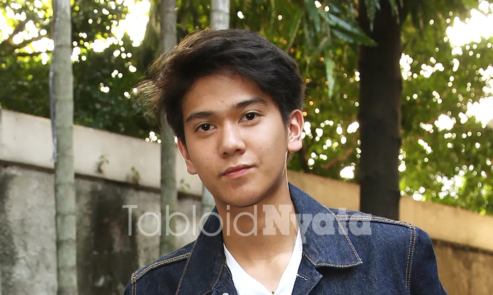 Jadi Tokoh Dilan, Iqbaal Sempat Tidak Percaya Sifat Karakternya