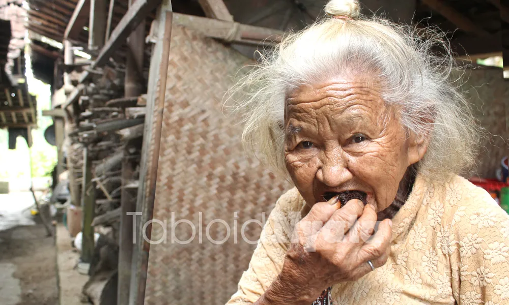 12 Kiat Awet Sehat Ala Suparni, Nenek Usia 117 Tahun