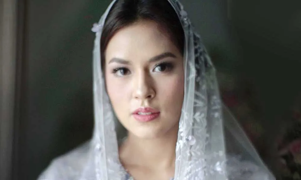 Tidak Usah Stres Raisa-Hamish Menikah! Yuk Lihat 10 Foto Mereka Ini