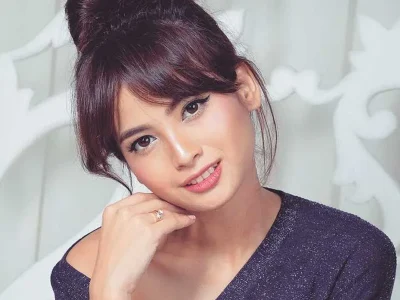 Acha tetap Ingin Melahirkan Normal