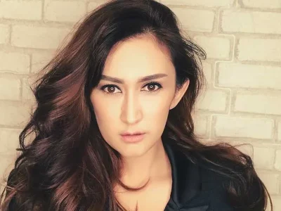 Nafa Urbach Gugat Cerai Zack Lee