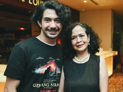 Kenakalan Reza Rahadian