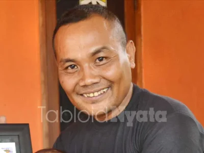 Brigadir Rochmat Sekolahkan