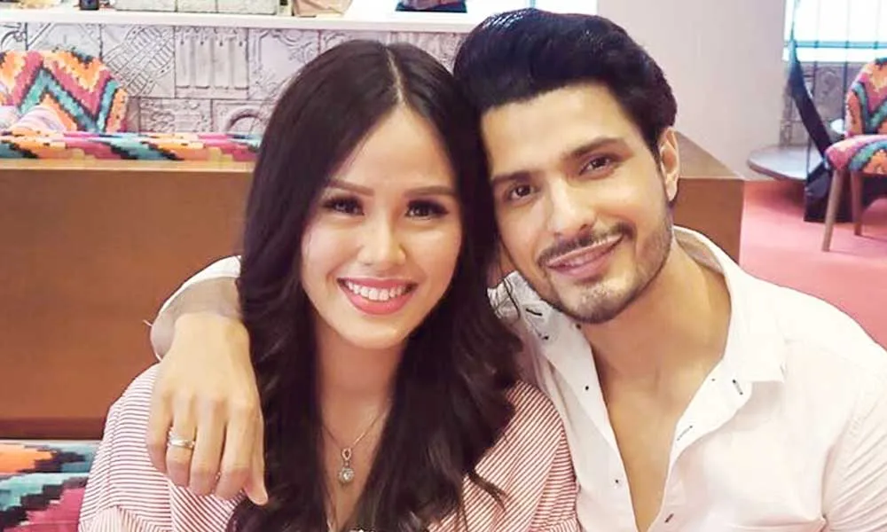 Menikahi Nita Sofiani, Ini Alasan Vin Rana Rela Bolak-balik Indonesia-India