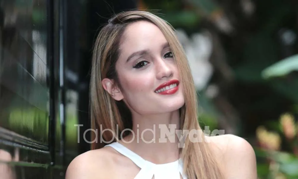 Telah Bintangi Film-film Hollywood, Ini Resolusi Cinta Laura untuk Tahun 2018