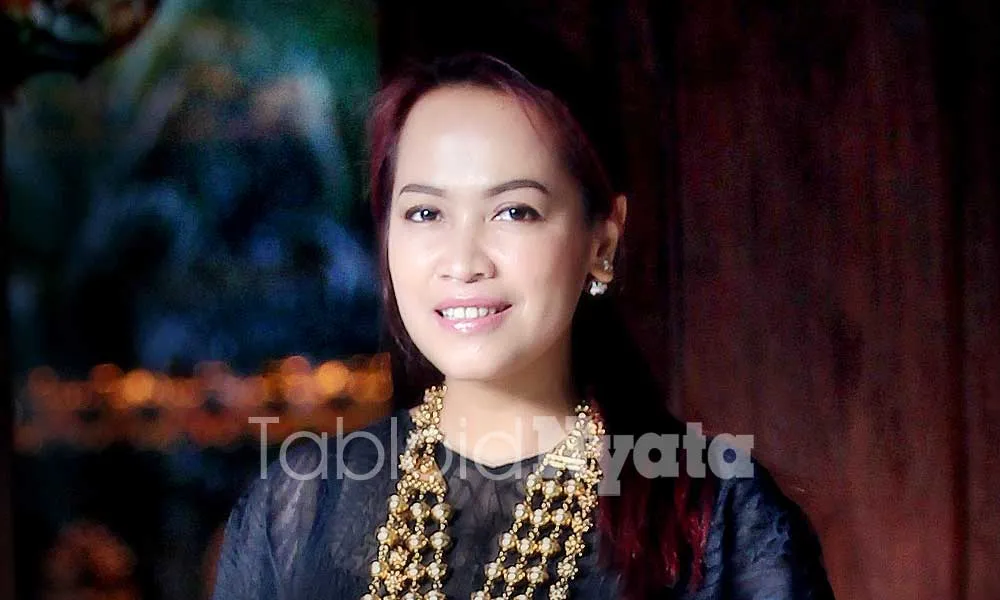 Mengenal Vera ‘Kebaya’ Anggraini, Perancang Busana Pengantin Anak Presiden