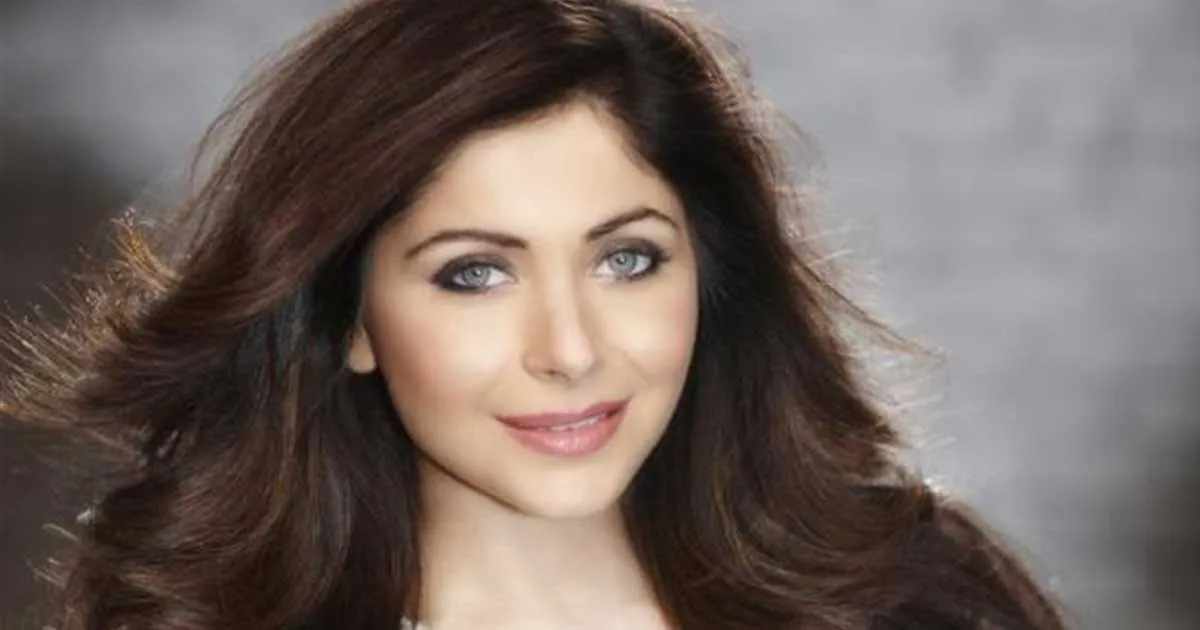 Kanika Kapoor, Penyanyi India Pertama yang Tampil di Istana Buckingham