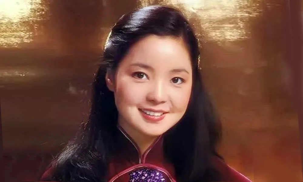 Mengenang Teresa Teng, Penyanyi Legendaris yang Dicintai Dunia