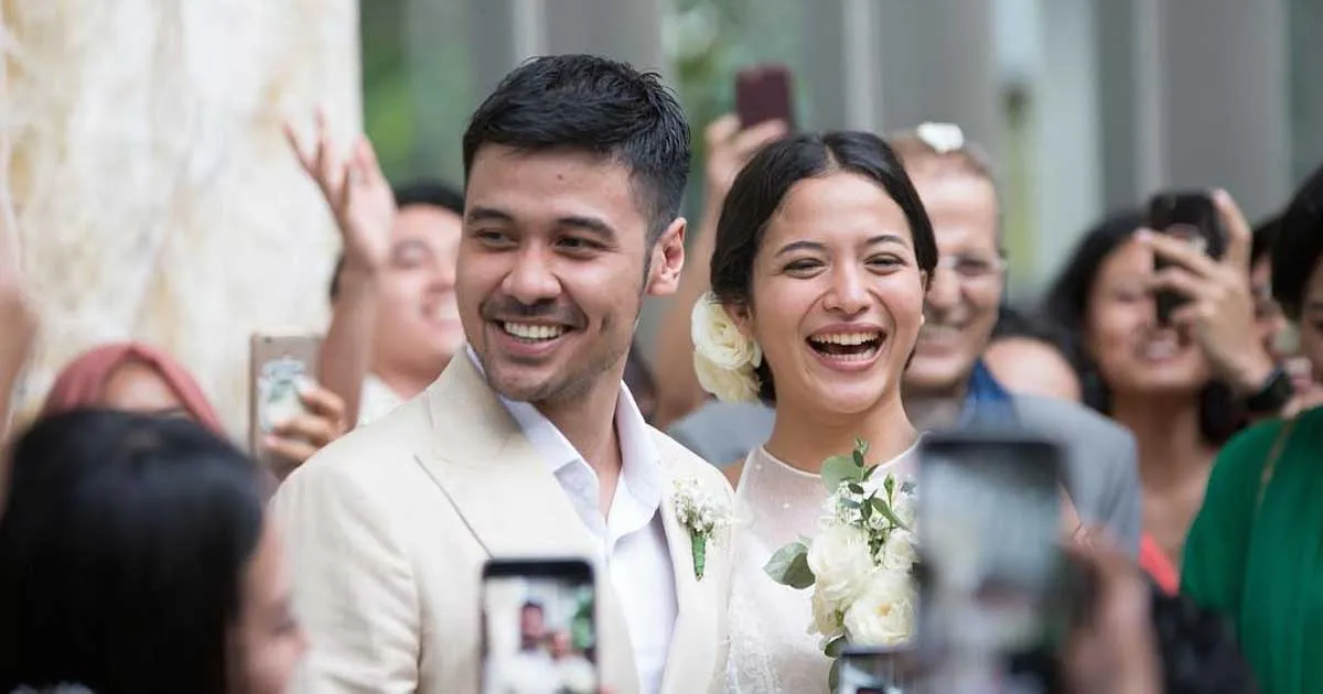 Chicco Jerikho Unggah Video Romantis, Netizen Salfok ke Si Imut Salma