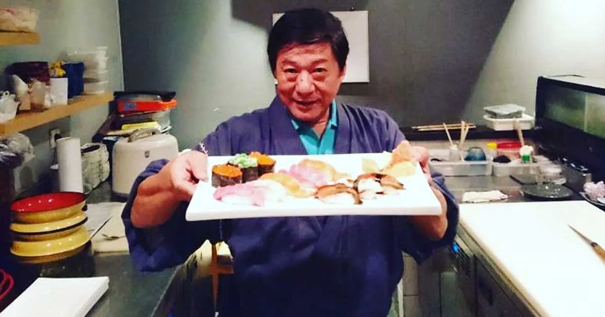 7 Foto Lucu Chef Harada Semasa Hidup yang Bikin Kangen