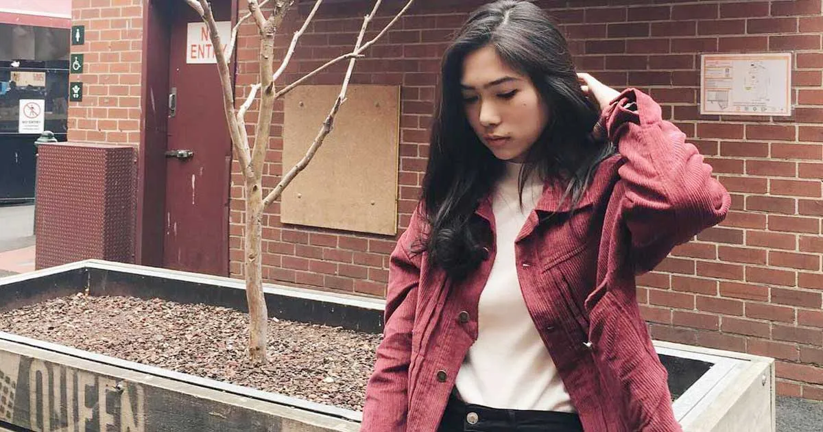 Isyana Buka-bukaan Soal Lagu Lembaran Buku Miliknya
