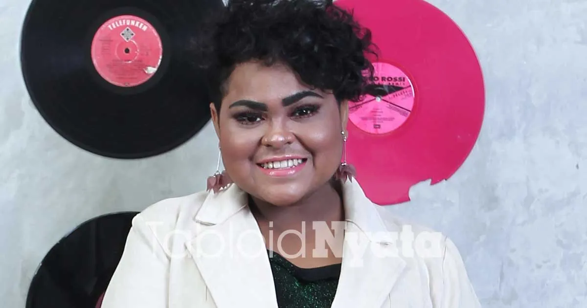 Ternyata Joan Idol Sering Pijitin Kru Indonesian Idol