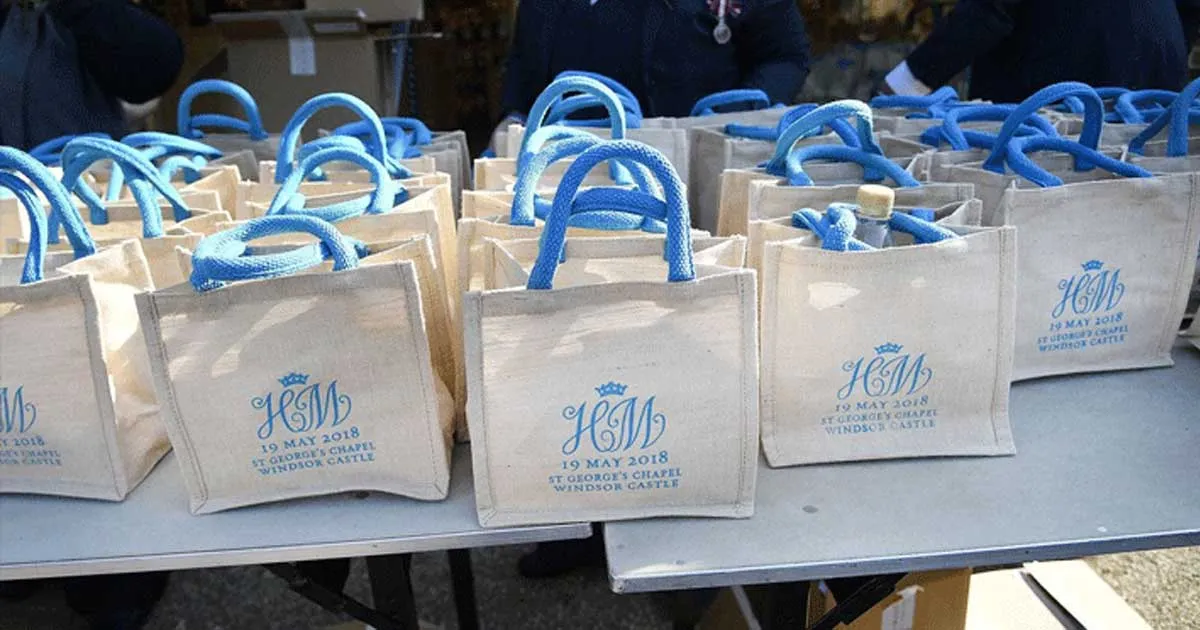 Yuk Intip, Isi Goodie Bag dari Pangeran Harry dan Meghan Markle