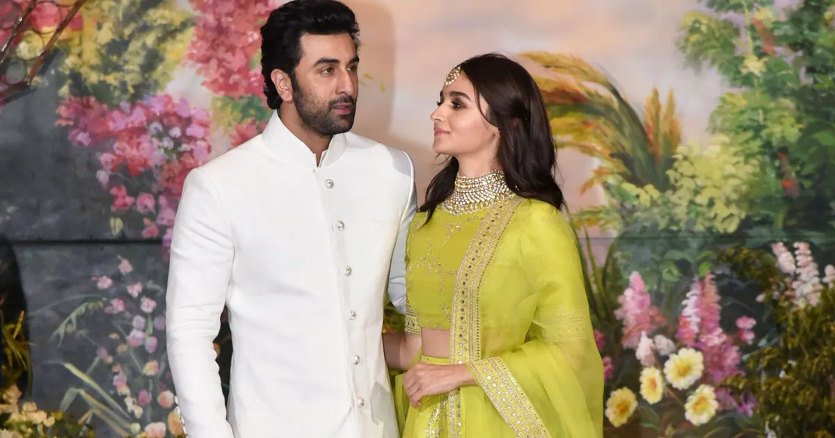 Resmi! Ranbir Kapoor Akui Berkencan dengan Alia Bhatt